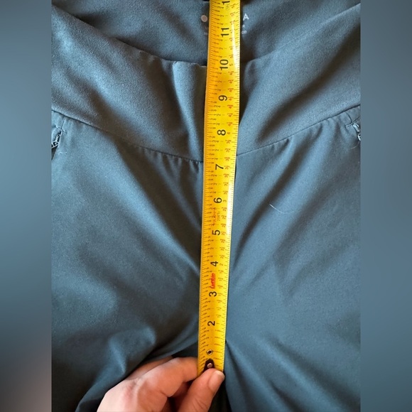 ATHLETA Women's Lined SoHo Joggers - Picture 9 of 16